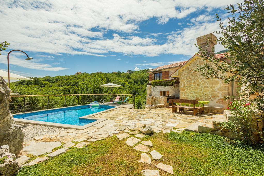 Ivanini Secluded Stone Villa With A Stunning View Brseč Exterior foto