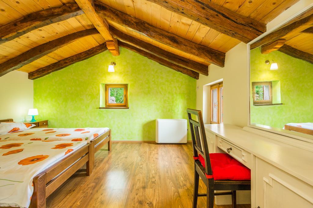 Ivanini Secluded Stone Villa With A Stunning View Brseč Exterior foto